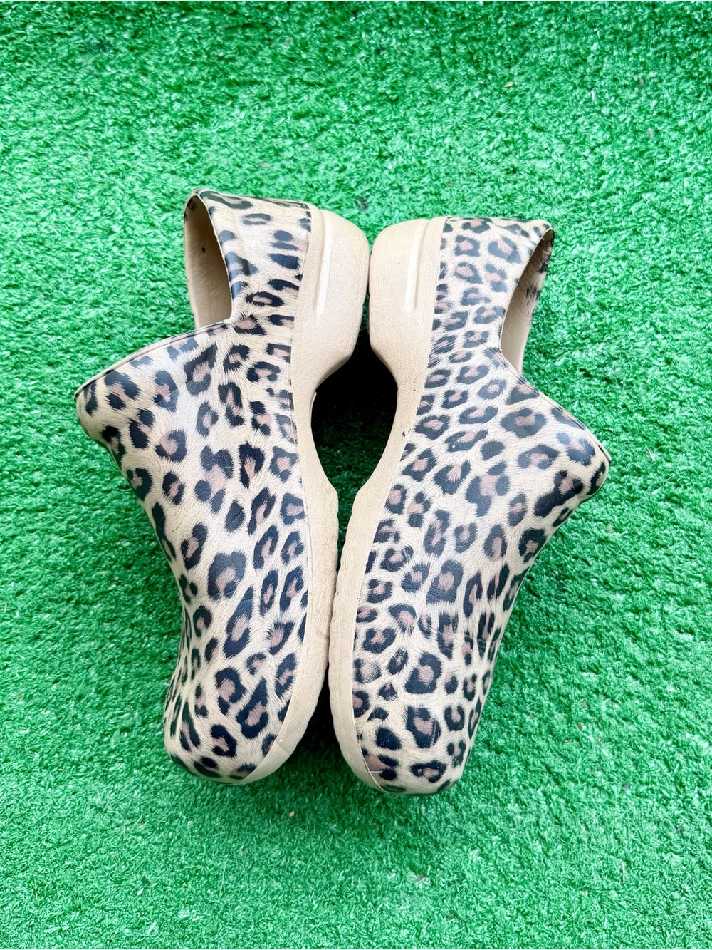 Leopard Print Slip-On Garden Clogs / Waterproof Comfort Shoes Women's US 8
